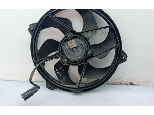 Вентилятор радиатора 1831727000 Citroen C4 I