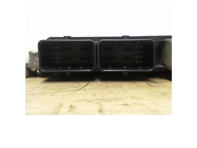 Блок управления двигателя 237104331R, 237104331R   Renault Twingo II