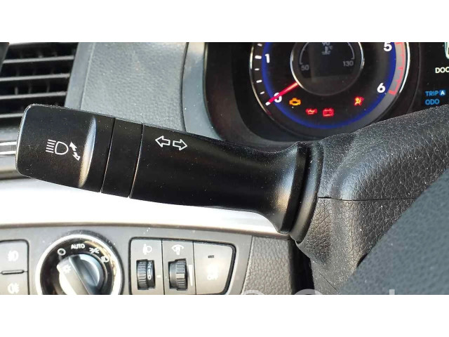 Ручка поворотов/ фонарей