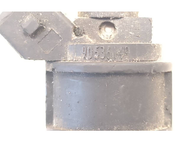 Vstřikovač 90536149 Opel Zafira A