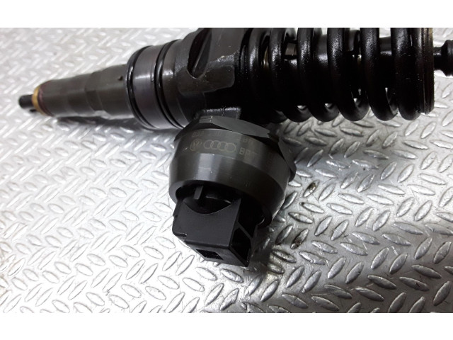 Форсунка 038130073BN Audi A3 S3 A3 Sportback 8P