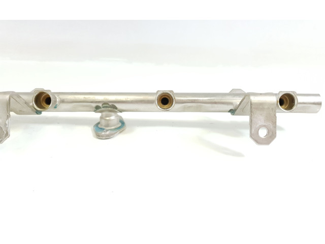 Vstřikovací lišta 4G4E-9S441-CA Aston Martin Rapide AM11