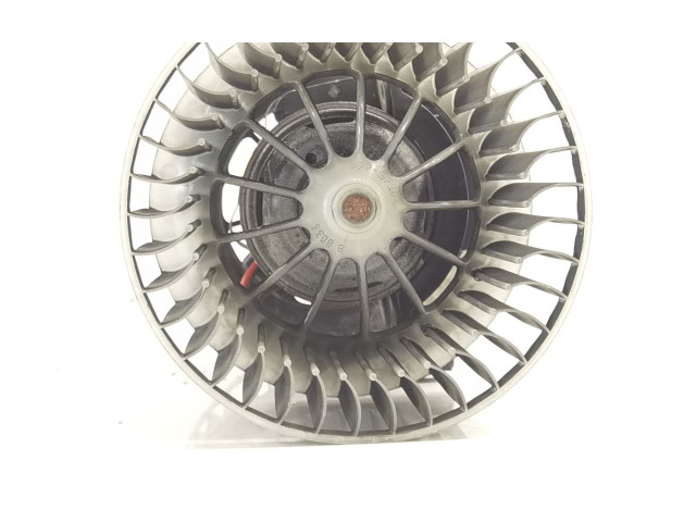 Вентилятор печки       BMW X3 E83