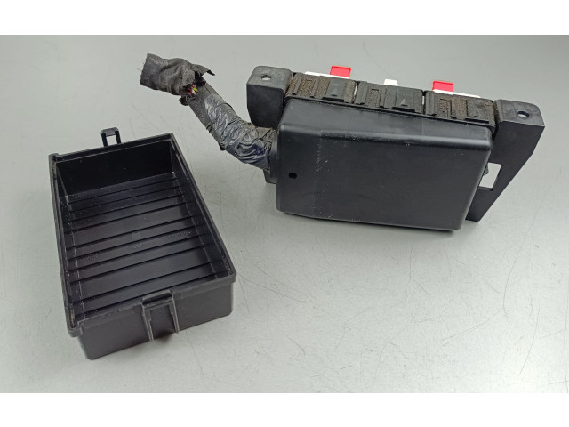 Блок предохранителей Jeep Grand Cherokee