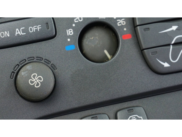 Блок управления климат-контролем 8682930 Volvo S60