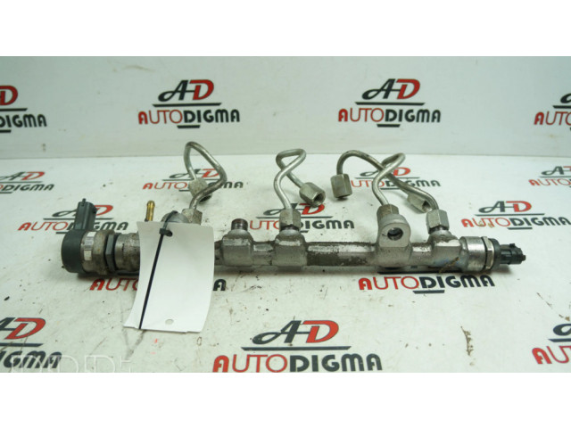 Vstřikovací lišta 2381033030 Subaru Trezia pro naftový motor 1.4