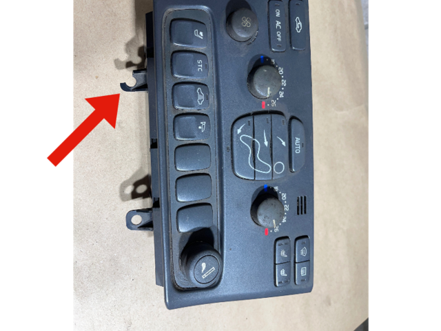 Блок управления климат-контролем 9494251, 16821285   Volvo S80