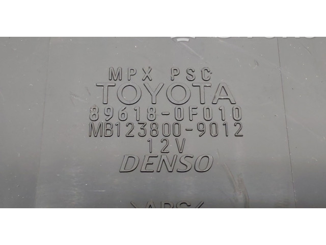 Блок управления 896180F010   Toyota Corolla Verso E121