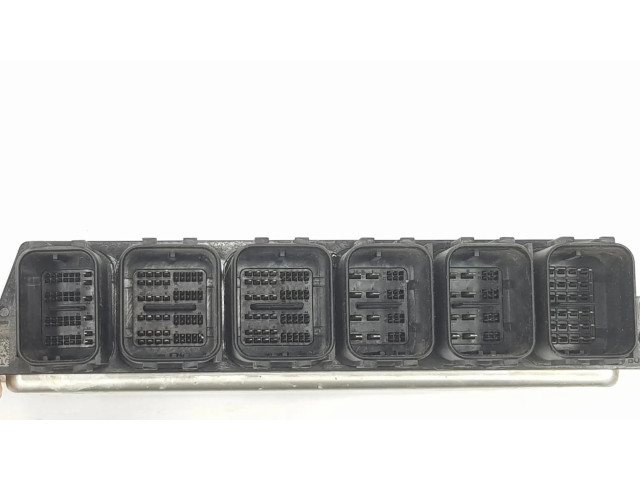 Блок управления двигателя 13618472586   BMW X3 G01