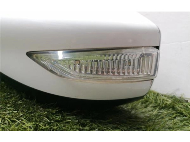 Zpětné zrcátko Nissan Pulsar 2015