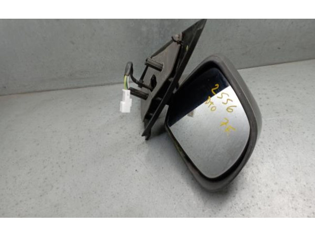 Зеркало электрическое        Dacia Lodgy  2012 -  года   