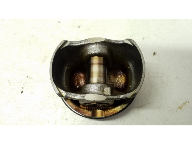 Píst Buick Encore II pro benzínový motor 1.4