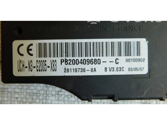 Блок комфорта 8200409680-C, UCH-N3-G2005-X83 Renault Trafic II (X83)