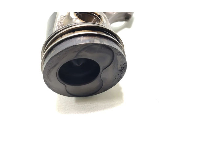 Поршень с шатуном Volkswagen Golf Cross