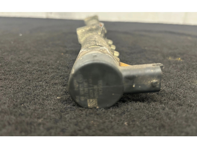 Vstřikovací lišta 30757146, 003274L2 Volvo S80