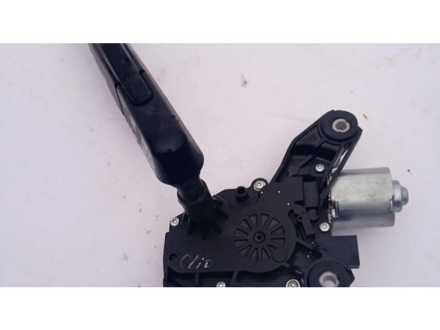 Моторчик заднего дворника 287108228R, 0390205080 Renault Clio V