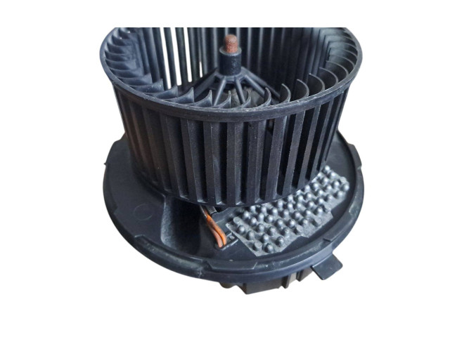 Вентилятор печки    3C0907521F, 1K1820015A   Volkswagen Touran I