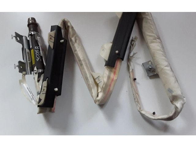 Боковая подушка безопасности P606222000DD04 Jeep Grand Cherokee (WK)