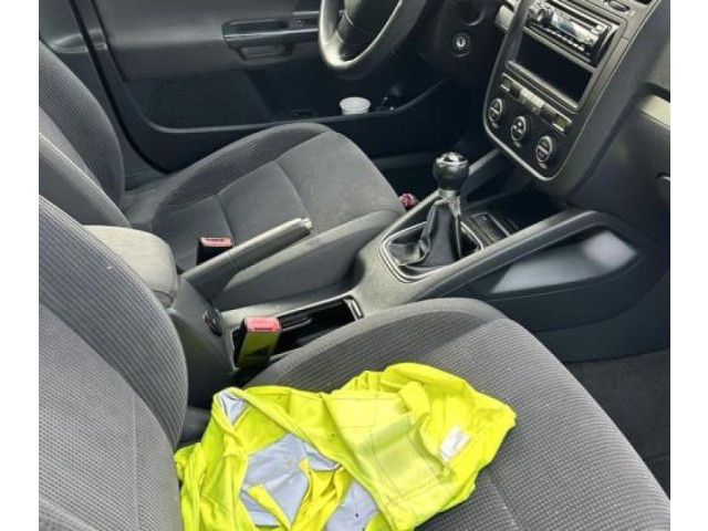 Зеркало электрическое Volkswagen Jetta V 2005 - 2010 года