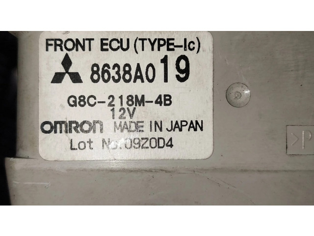 Блок предохранителей 8638A019, 09Z0D4 Mitsubishi Pajero