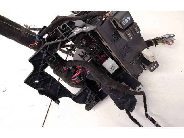 Блок предохранителей  1k1937503, 1k1941397   Skoda Octavia Mk2 (1Z)    