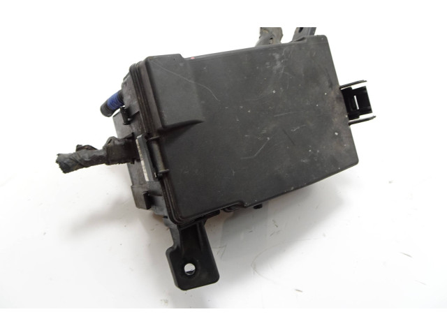 Блок предохранителей 1879001031   Hyundai ix20    