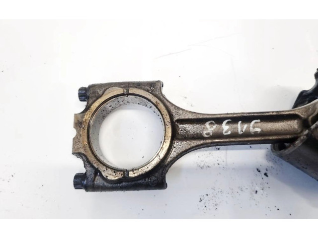 Поршень с шатуном Volvo S60