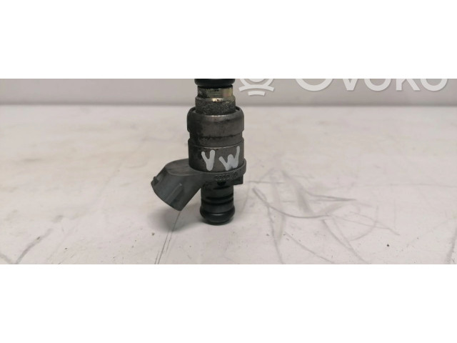 Форсунка Volkswagen Touran I