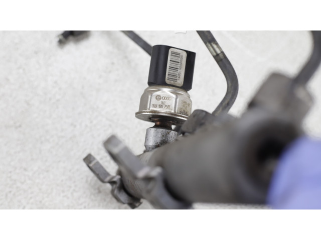 Топливная рампа 059130089AA, 059130089AA Audi A6 S6 C6 4F для двигателя BPP