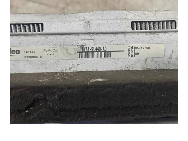 Радиатор интеркулера 8V519L440AD   Ford  Fiesta  2009 - 2012 года