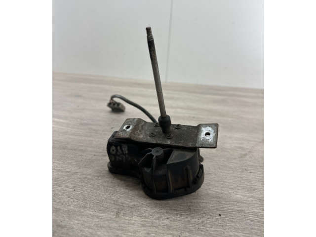 Моторчик стеклоочистителя     Volvo V70