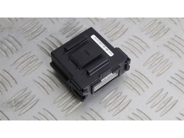 Блок управления 476A05CB0E Infiniti Q60