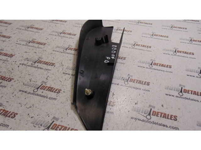 Другая деталь салона