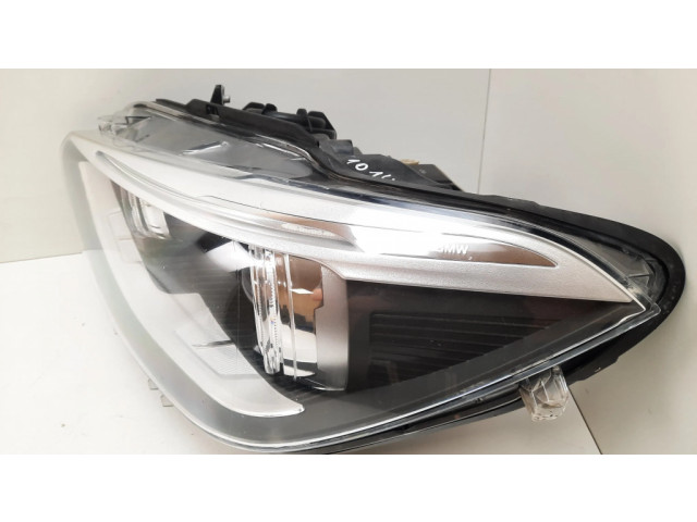 Передняя фара  