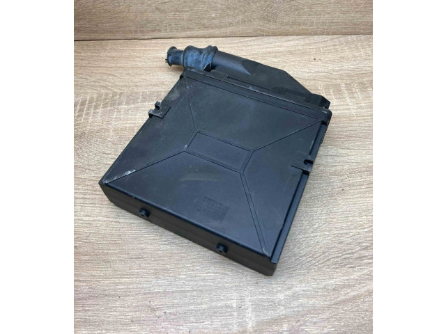 Řídící jednotka 7484306, WithPlug Saab 9000 CD 1988