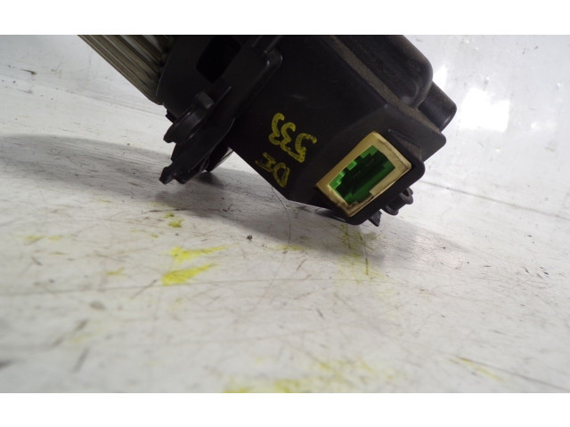 Вентилятор печки    272107379R   Dacia Sandero