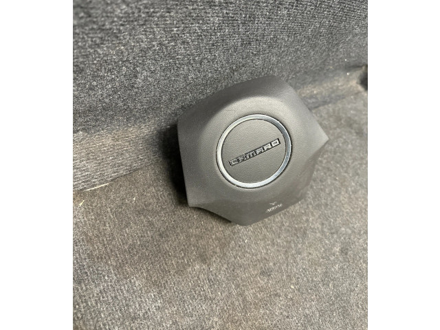 Подушка безопасности водителя 84000092, 13393369 Chevrolet Camaro