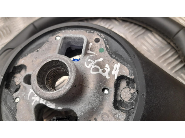 Volant Alfa Romeo Giulia 2018 01561396770