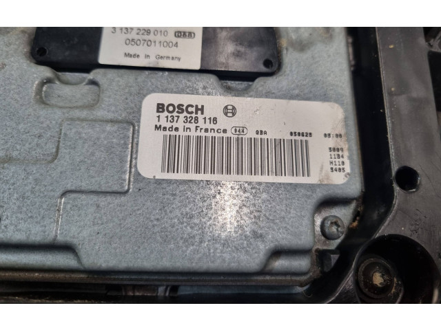 Вентилятор радиатора     30723105    Volvo S80 