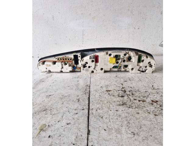 Панель приборов 110008750003, 4A1919033HG   Audi A6 S6 C4 4A       