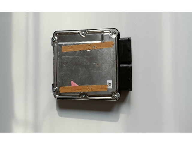 Řídící jednotka 04L907309T, 0281031604 Volkswagen Tiguan 2021