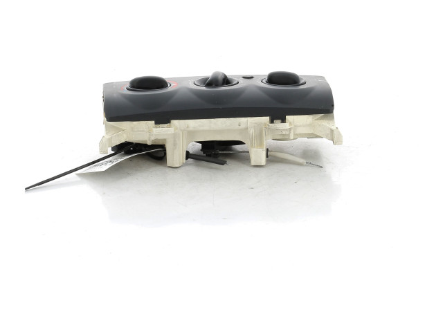 Блок управления климат-контролем 7701049074, H0-1370T Renault Clio II