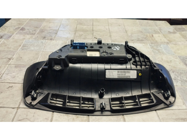 Панель приборов WO02096695, 281123579 Citroen C4 I