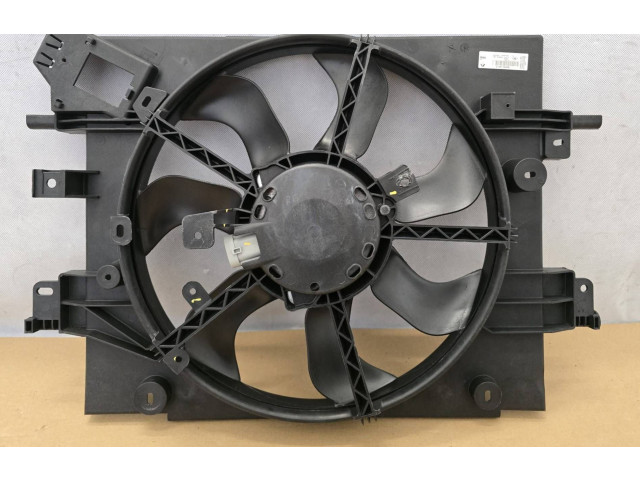 Вентилятор радиатора         Dacia Duster 