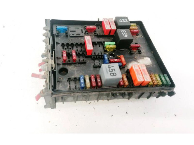 Блок предохранителей  1K0937124, 1K0937124   Volkswagen Touran I    