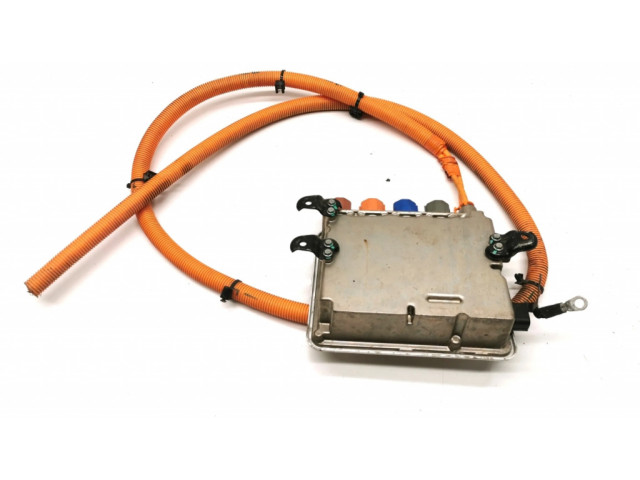 Преобразователь напряжения