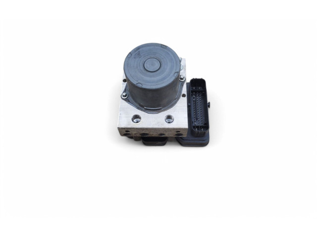 Блок АБС 6700352860 Maserati Levante 2017 - года