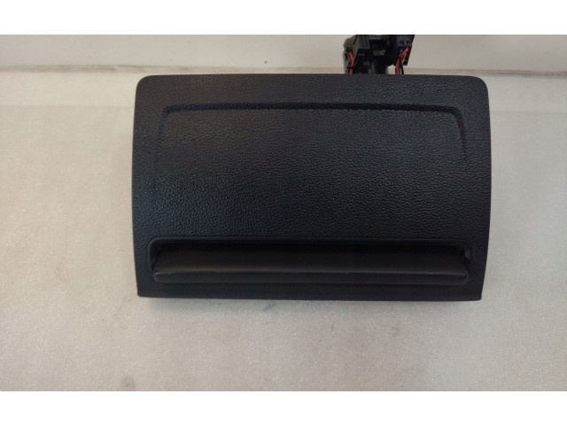 Дисплей    8V0919603C   Audi A3 S3 8V