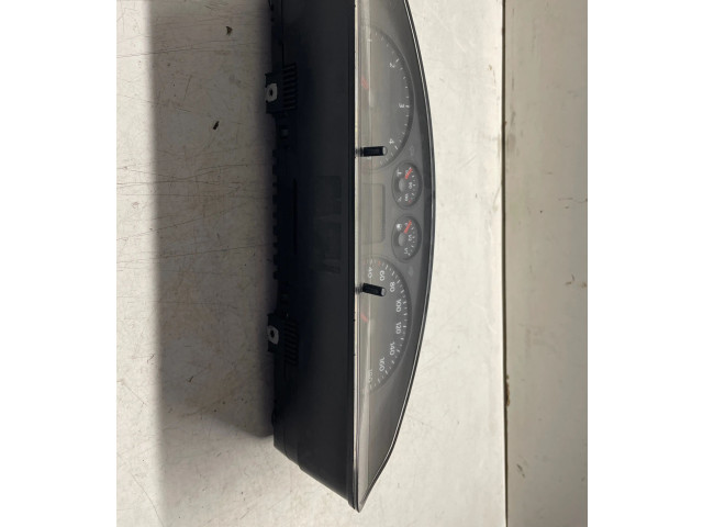 Přístrojová deska Volkswagen Transporter - Caravelle T5 2005 88311346