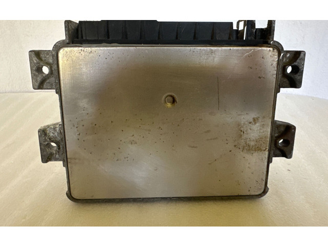 Блок управления двигателя 7700860324, 16085134 Renault Twingo I